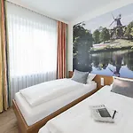 Отель Westfalia