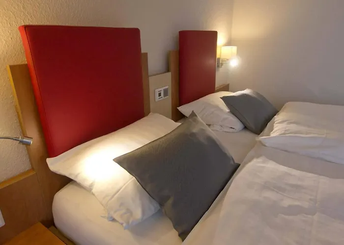 Готель Westfalia 3*